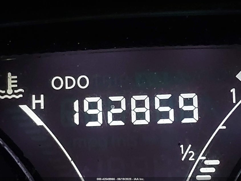 2018 NISSAN VERSA 1.6 SV - 3N1CN7AP3JL814170