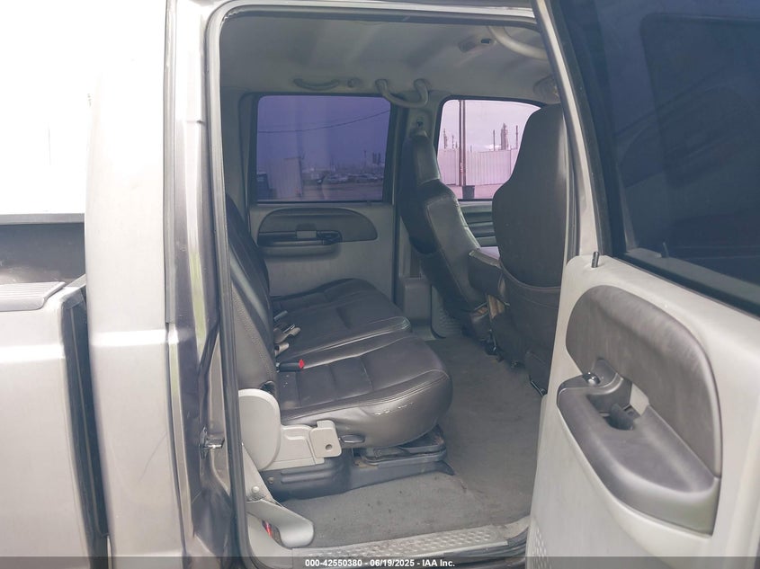 2006 FORD F-250 VIN: 1FTSW21PX6EA77145