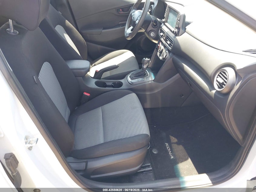 2018 HYUNDAI KONA VIN: KM8K12AA7JU075521