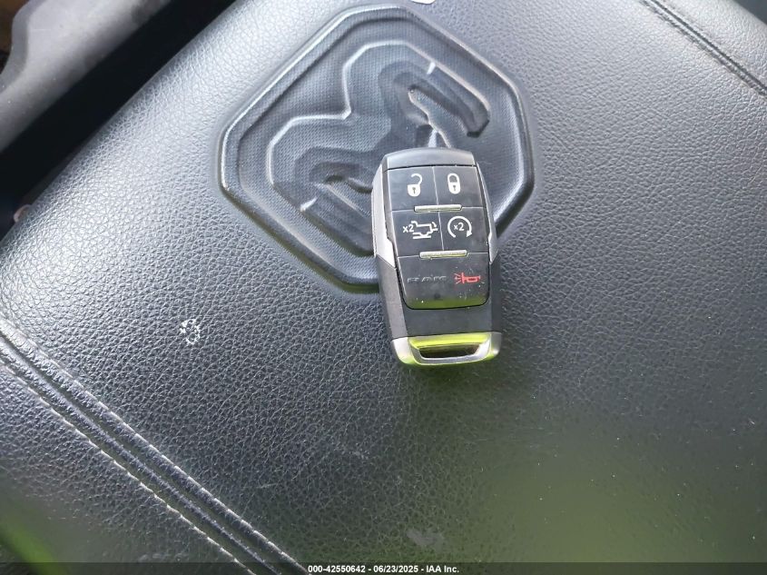 2022 Ram 2500 - 3C6UR5FL7NG418488