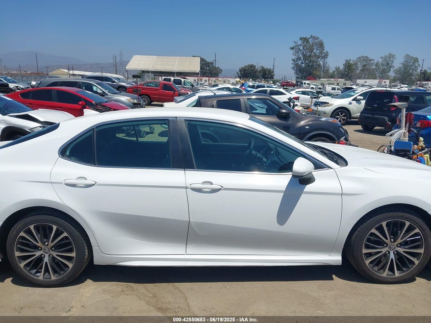 2019 TOYOTA CAMRY SE - 4T1B11HK3KU835065