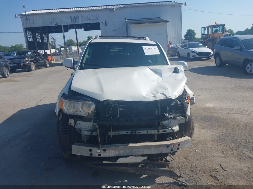 2013 TOYOTA 4RUNNER SR5 - JTEBU5JR8D5144813