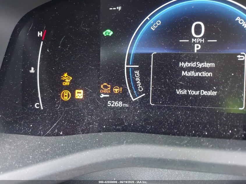 2025 TOYOTA CAMRY LE - 4T1DAACK6SU103917