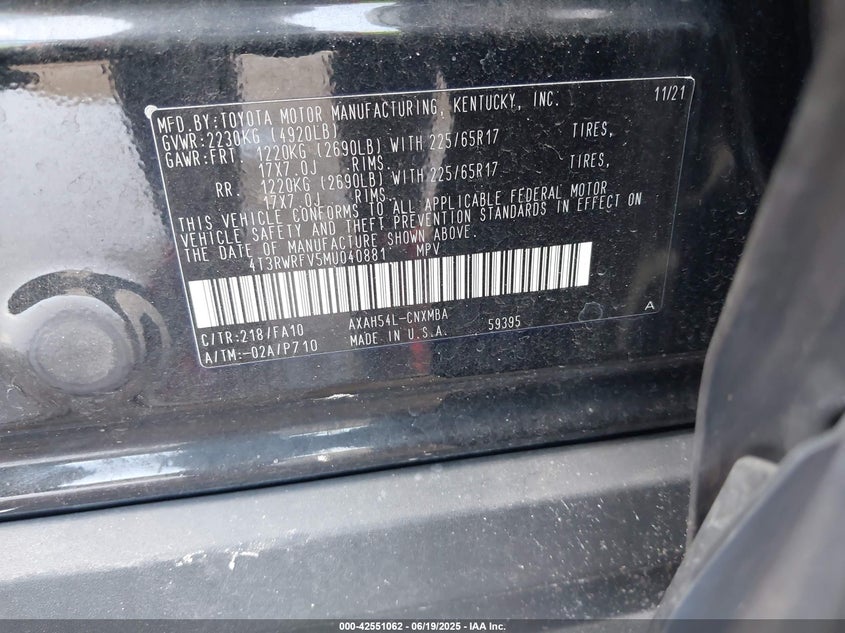 2021 TOYOTA RAV4 HYBRID XLE - 4T3RWRFV5MU040881