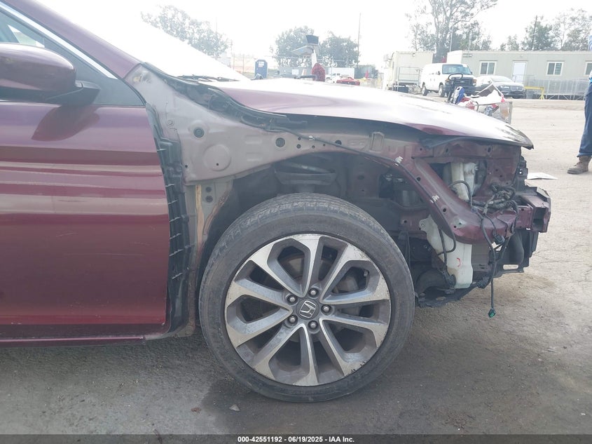 2015 Honda Accord Sport VIN: 1HGCR2F51FA123537 Lot: 42551192