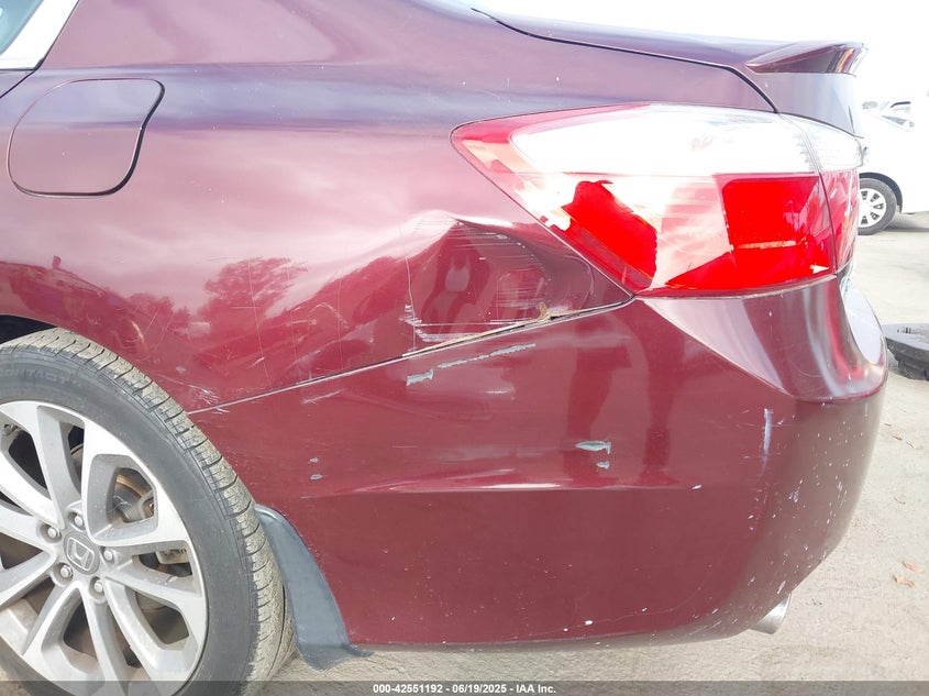 2015 Honda Accord Sport VIN: 1HGCR2F51FA123537 Lot: 42551192