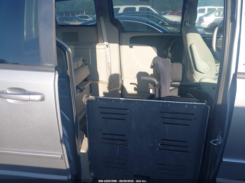 2014 DODGE GRAND CARAVAN SXT - 2C4RDGCG5ER162135