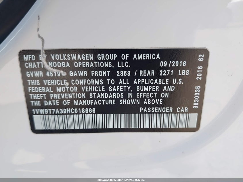 2017 VOLKSWAGEN PASSAT VIN: 1VWBT7A39HC018666