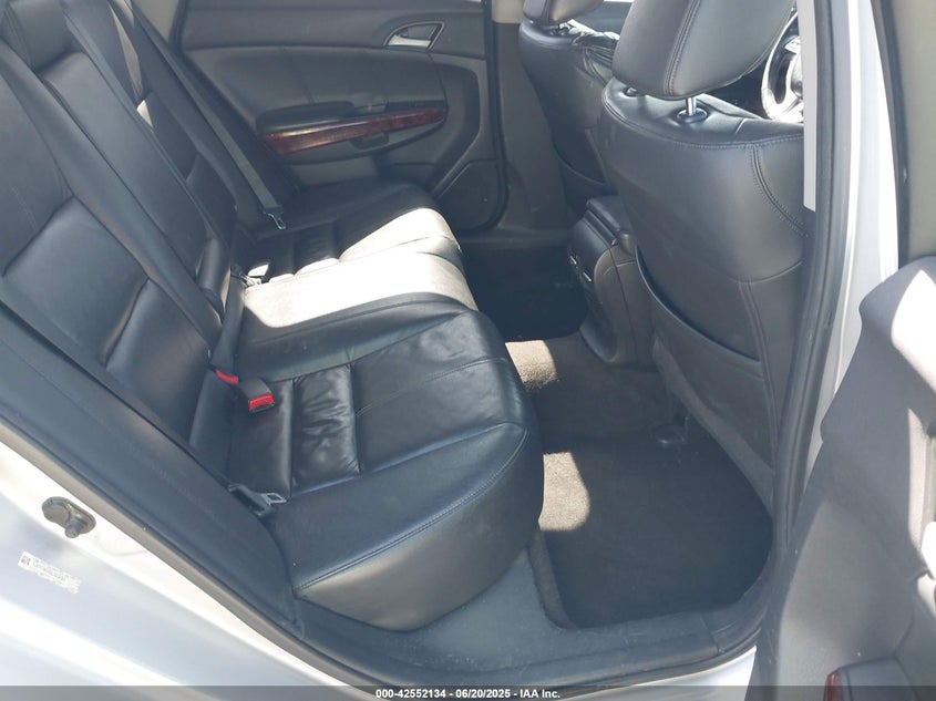 2011 HONDA ACCORD CROSSTOUR VIN: 5J6TF1H55BL003196