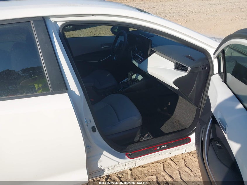 2024 TOYOTA COROLLA auction photo 5