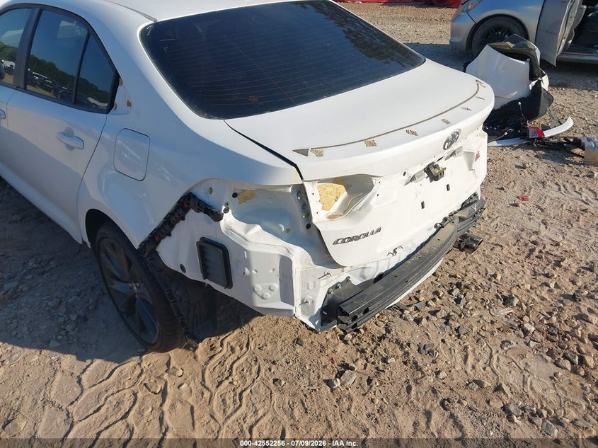 2024 TOYOTA COROLLA auction photo 6