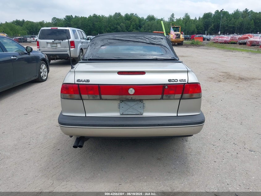 1996 Saab 900 Se VIN: YS3DF78V3T7001155 Lot: 42552301