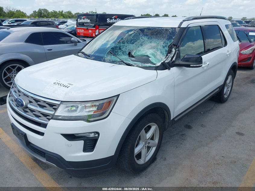 VIN 1FM5K7D84JGA44547 2018 FORD EXPLORER XLT