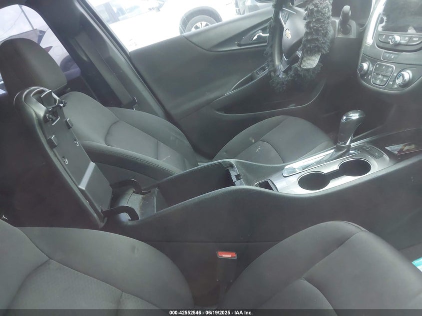 2020 CHEVROLET MALIBU VIN: 1G1ZD5ST8LF014299