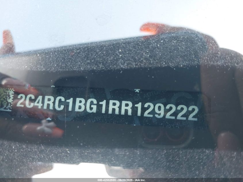 2024 Chrysler Pacifica Touring L VIN: 2C4RC1BG1RR129222 Lot: 42552555