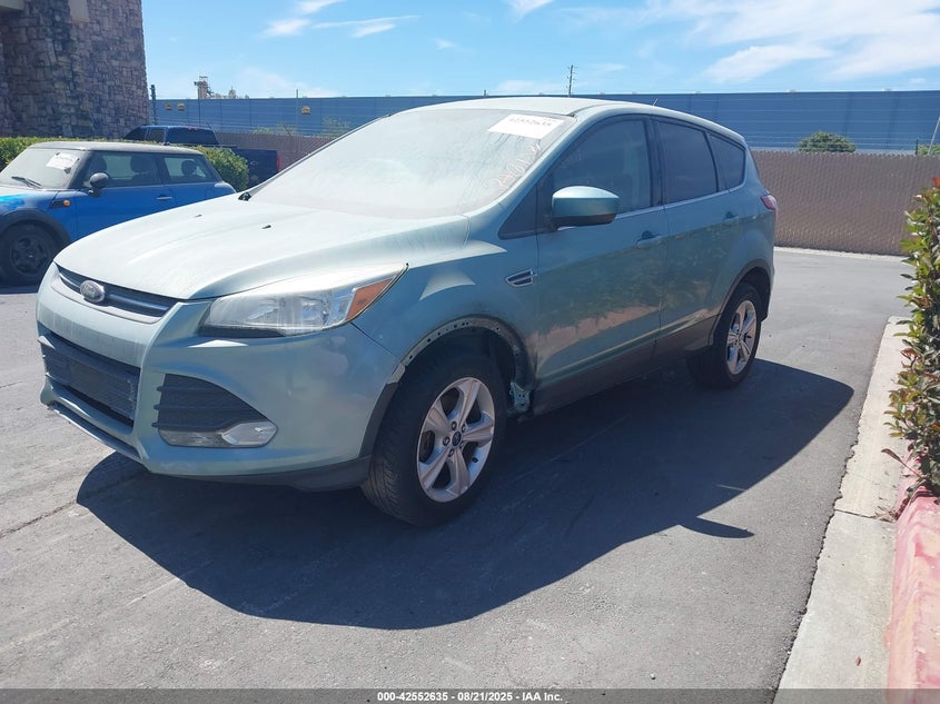 Vin: 1fmcu0gx4duc93738, lot: 43045484, ford escape se 20132