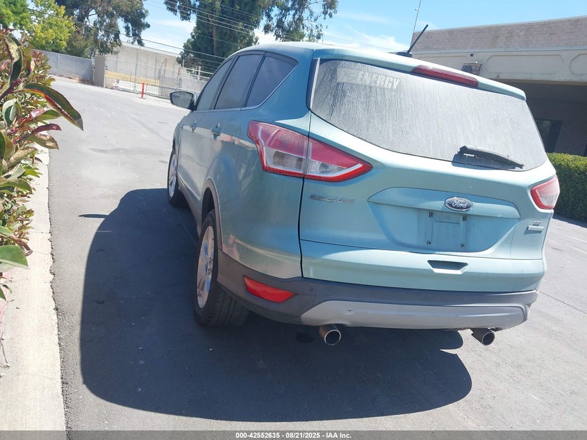 Vin: 1fmcu0gx4duc93738, lot: 43045484, ford escape se 20133