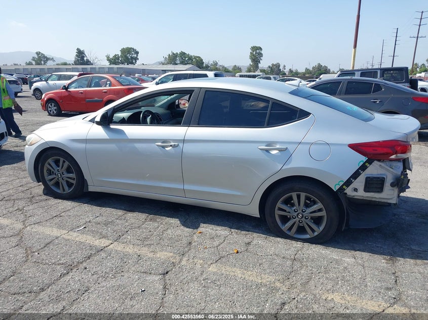 2018 HYUNDAI ELANTRA VIN: 5NPD84LF4JH329676