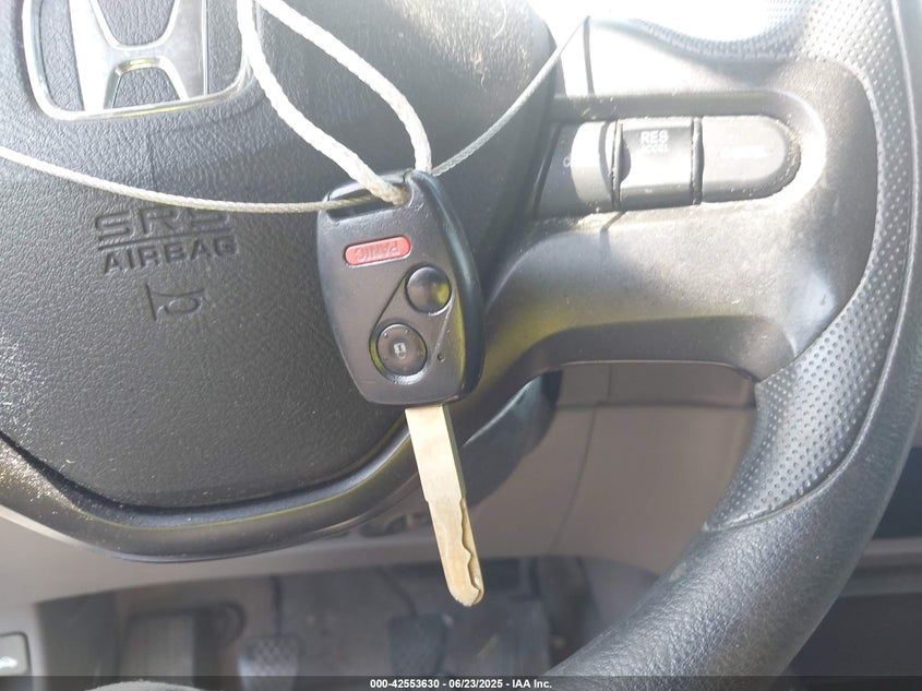 2008 HONDA CIVIC VIN: 1HGFA155X8L002299