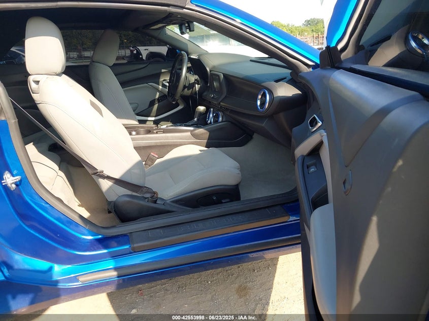 2018 CHEVROLET CAMARO 1LT - 1G1FB3DX0J0113552