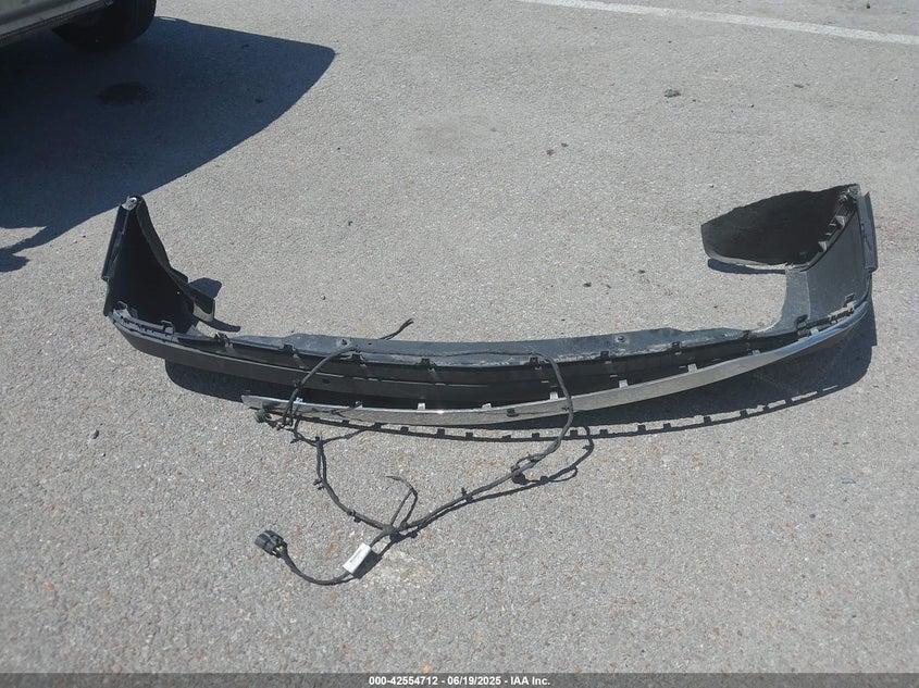 2019 CHEVROLET EQUINOX LT - 3GNAXJEV7KS617425