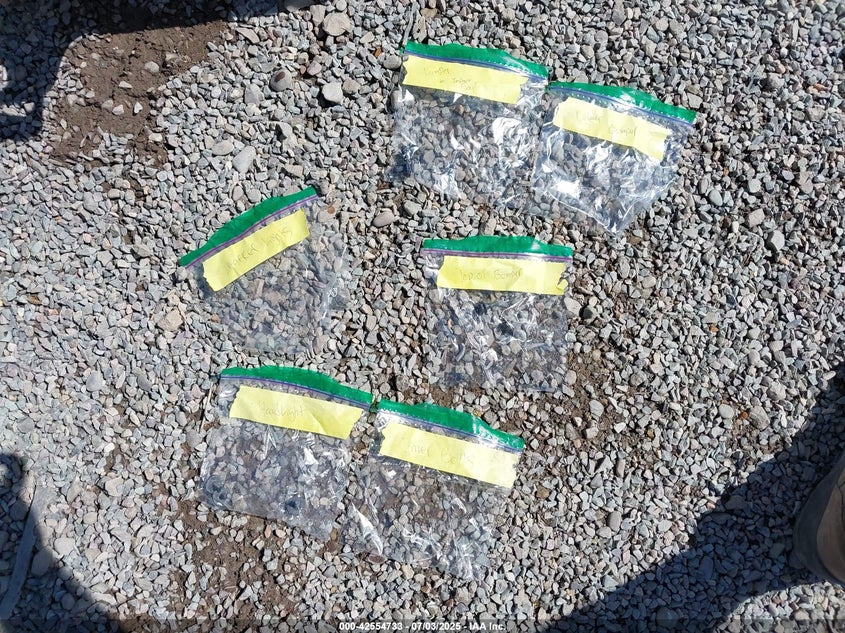 2000 Toyota Corolla Ce VIN: 1NXBR12E5YZ327815 Lot: 42554733