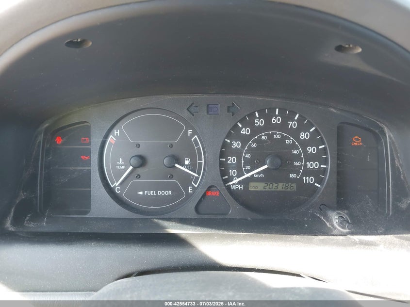 2000 Toyota Corolla Ce VIN: 1NXBR12E5YZ327815 Lot: 42554733