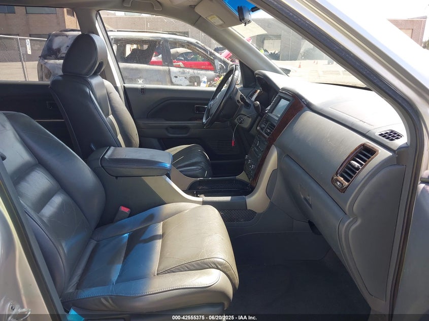 2008 HONDA PILOT VIN: 5FNYF28778B004350