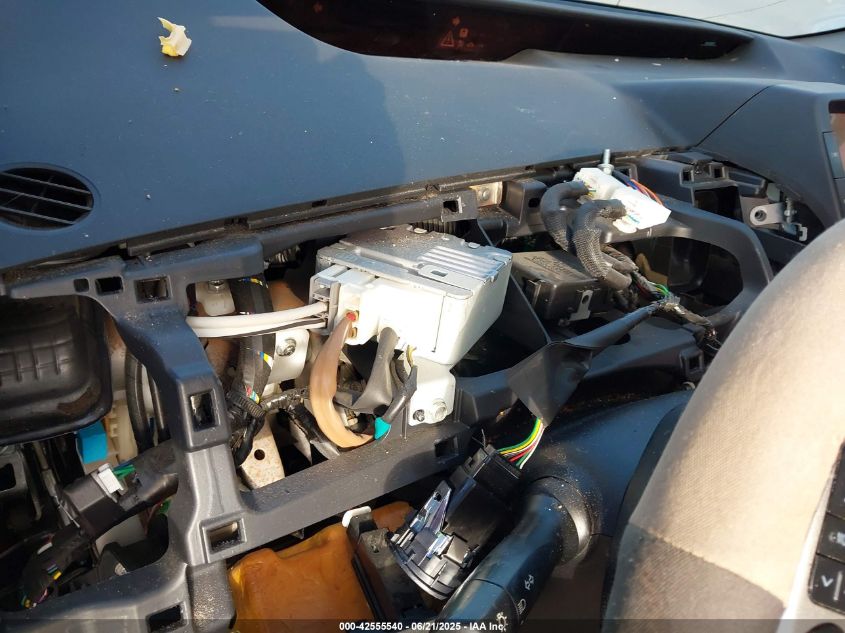 2007 Toyota Prius VIN: JTDKB20U277599504 Lot: 42555540