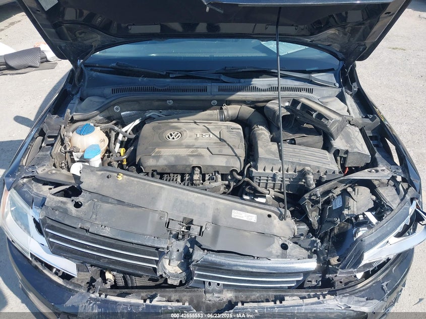 2014 VOLKSWAGEN JETTA 1.8T SE - 3VWD17AJ7EM394595