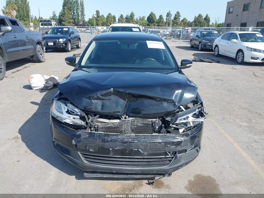 2014 VOLKSWAGEN JETTA 1.8T SE - 3VWD17AJ7EM394595