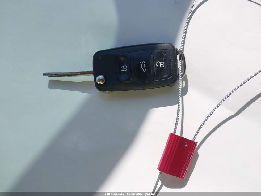 2014 VOLKSWAGEN JETTA 1.8T SE - 3VWD17AJ7EM394595