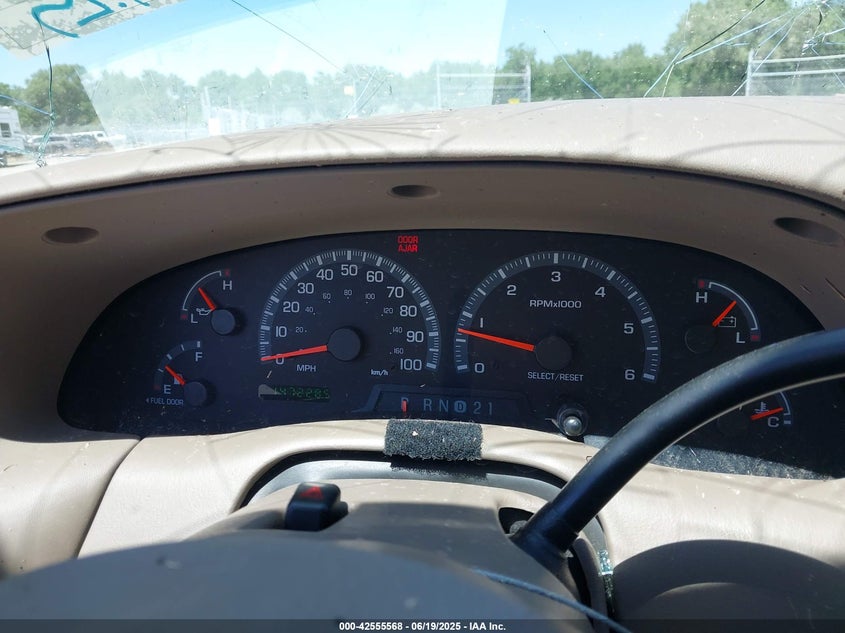 2003 Ford F-150 Lariat/Xlt VIN: 1FTRW08L93KA94117 Lot: 42555568