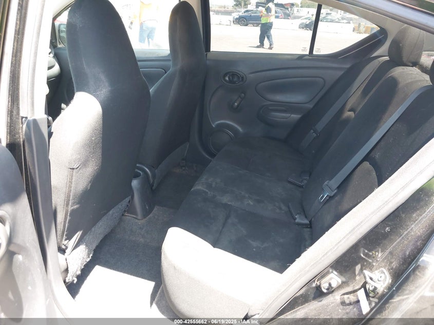 2014 NISSAN VERSA 1.6 S - 3N1CN7AP4EL853078