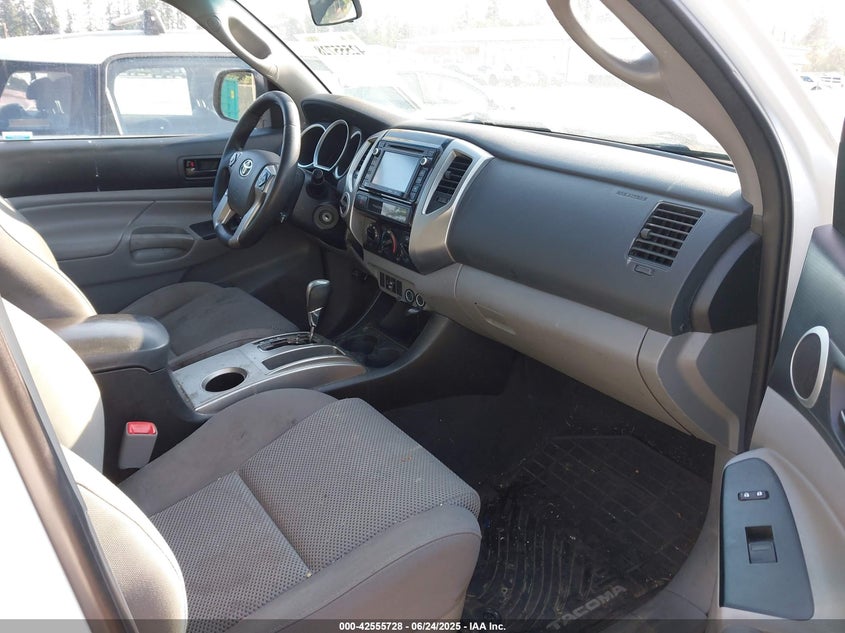2015 TOYOTA TACOMA VIN: 3TMLU4EN5FM182720