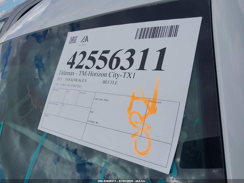 2015 VOLKSWAGEN BEETLE 1.8T CLASSIC - 3VWF17AT1FM655263