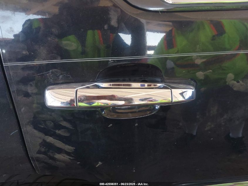 2010 Cadillac Escalade Luxury VIN: 1GYUCBEF3AR122327 Lot: 42556351