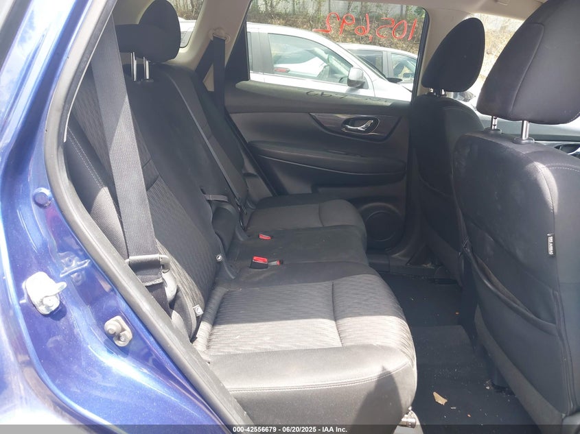 2019 NISSAN ROGUE SV - KNMAT2MV8KP552644