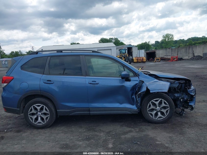 2019 SUBARU FORESTER VIN: JF2SKAGC0KH555187