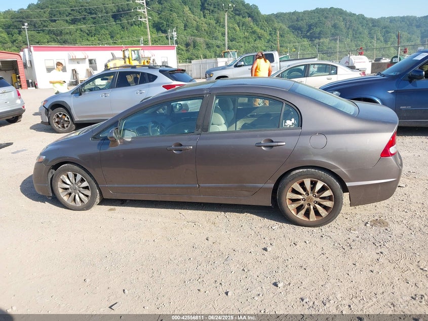 2010 HONDA CIVIC VIN: 19XFA1F89AE076528