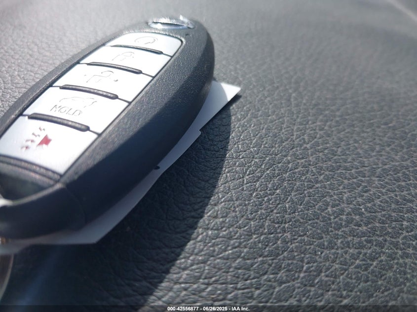 2020 NISSAN ROGUE SV FWD - KNMAT2MT5LP533338