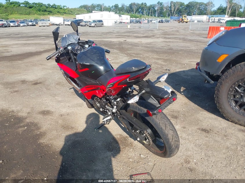 2024 KAWASAKI EX500 ML5EXGG15RDA18778