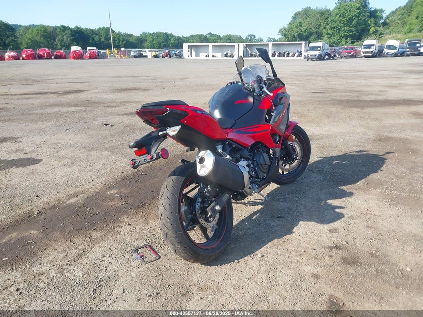 2024 KAWASAKI EX500 ML5EXGG15RDA18778