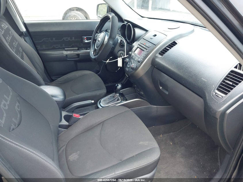 2013 KIA SOUL VIN: KNDJT2A62D7523107