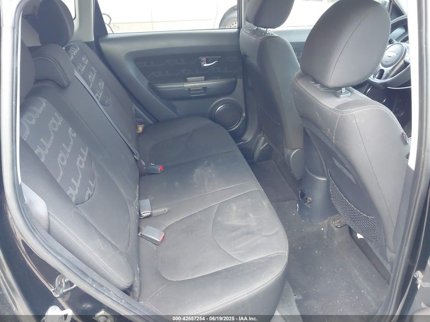 2013 KIA SOUL VIN: KNDJT2A62D7523107