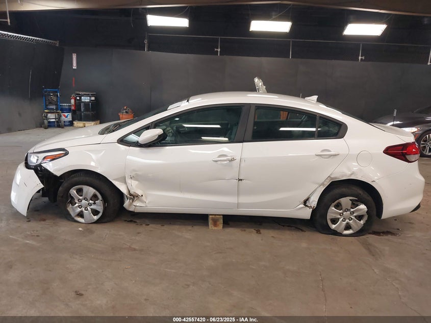 2017 Kia Forte Lx VIN: 3KPFL4A76HE108887 Lot: 42557420