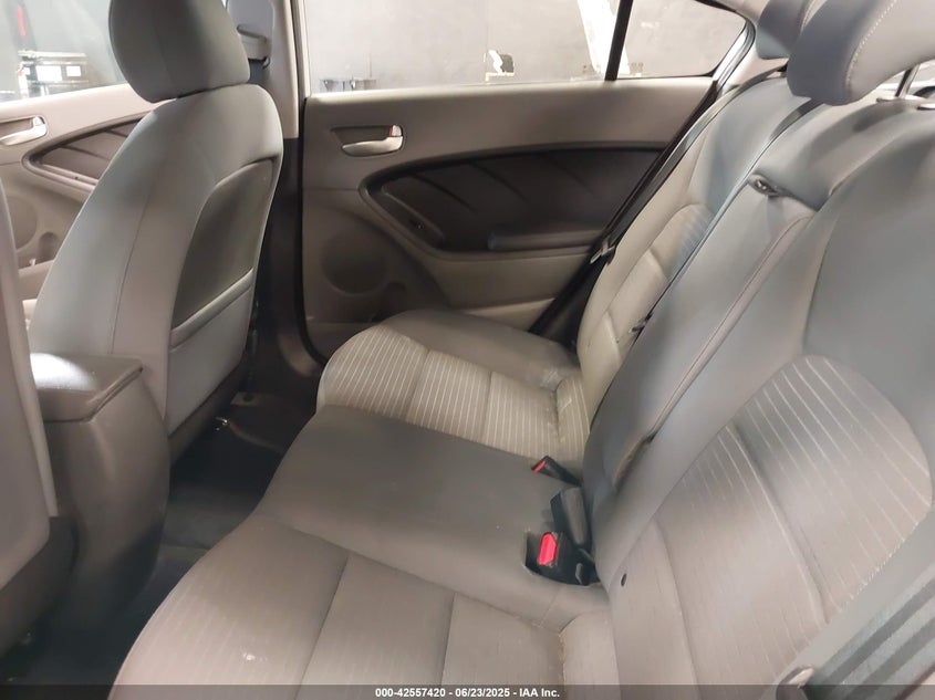 2017 Kia Forte Lx VIN: 3KPFL4A76HE108887 Lot: 42557420