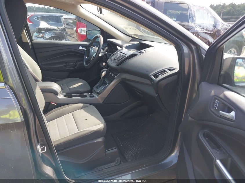 2013 FORD ESCAPE VIN: 1FMCU0GX0DUD90385