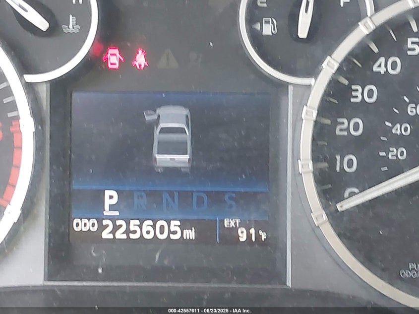 2016 TOYOTA TUNDRA SR5 5.7L V8 - 5TFDW5F12GX538875