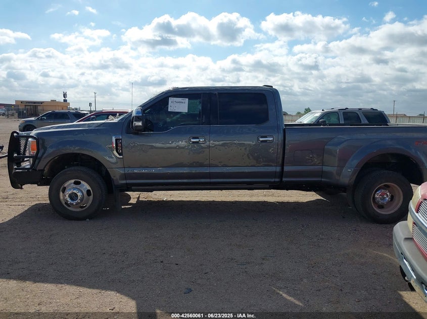 2022 Ford F-350 Platinum VIN: 1FT8W3DTXNEG03068 Lot: 42560061